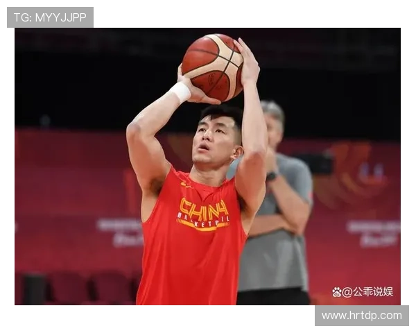 奥莫特精妙突破分球 周琦接球上篮轻松得分展现默契配合